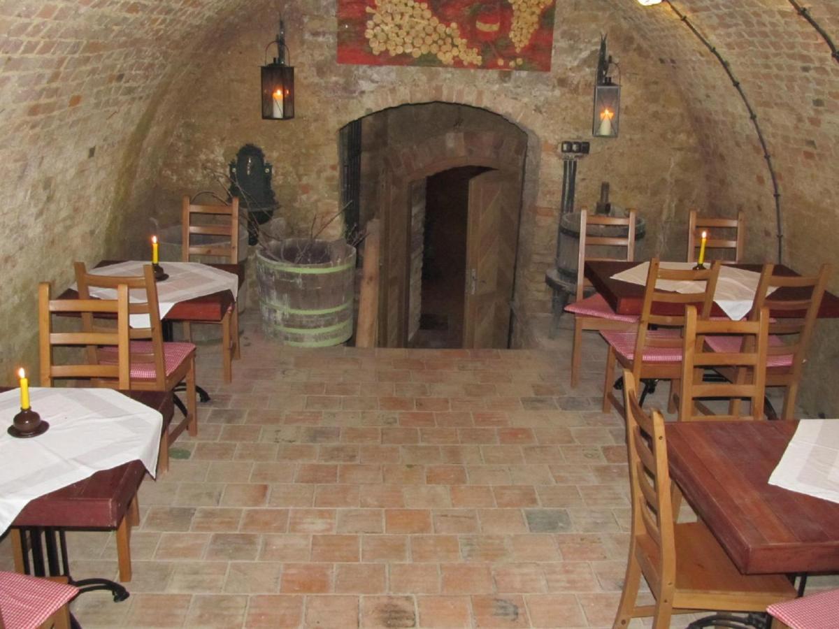 Hotel Vinar - Bed & Breakfast Kurdějov 외부 사진