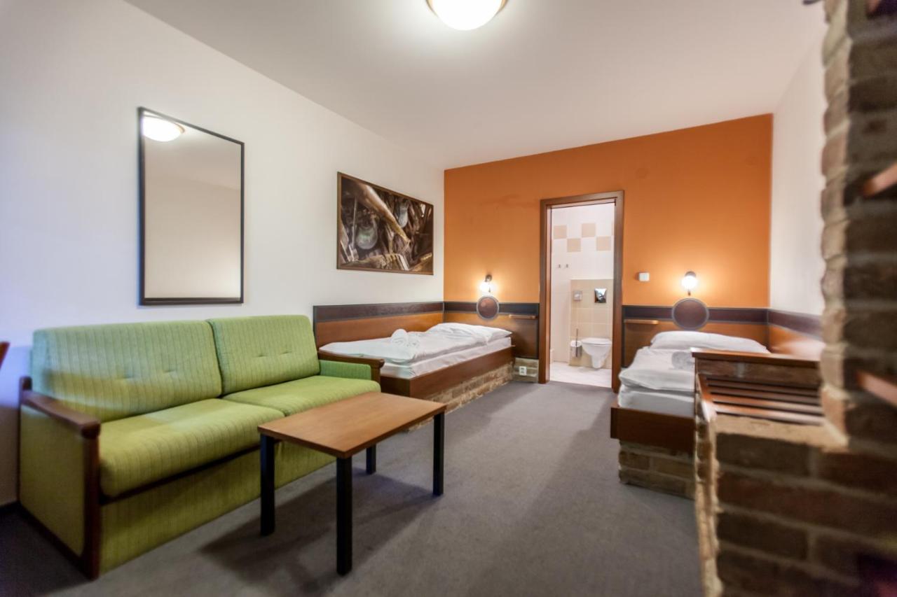 Hotel Vinar - Bed & Breakfast Kurdějov 외부 사진