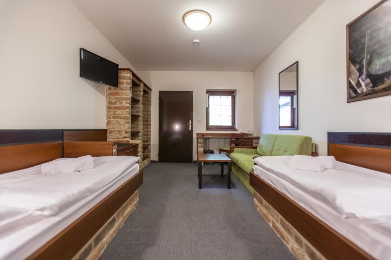 Hotel Vinar - Bed & Breakfast Kurdějov 외부 사진
